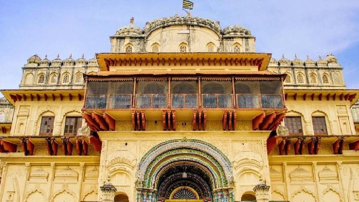 Budget hotel in Rishikesh